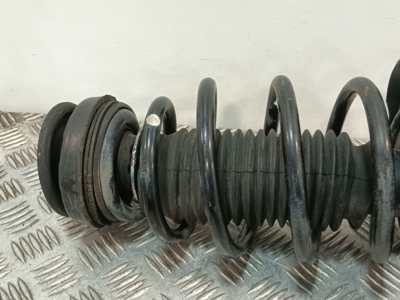 Recambio de amortiguador delantero izquierdo para opel insignia berlina 2.0 cdti cat referencia OEM IAM 13245976  