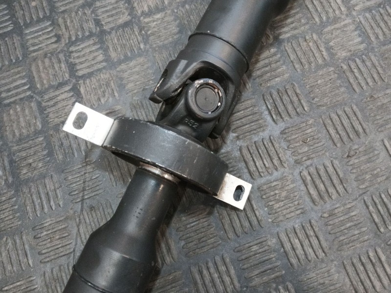 Recambio de transmision central trasera para bmw 1 (e81) 118 d referencia OEM IAM 756795303  
