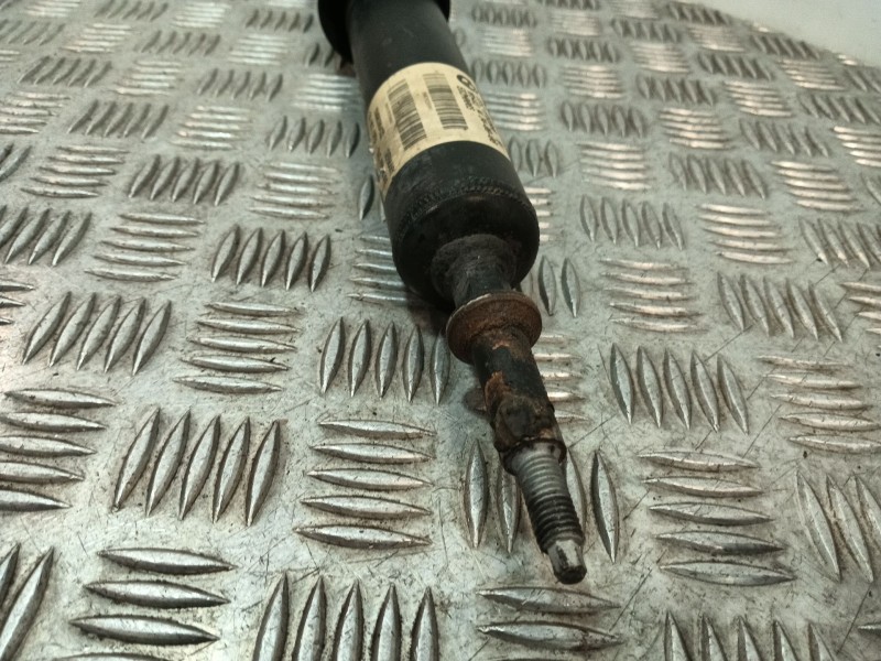 Recambio de amortiguador trasero para bmw 1 (e81) 118 d referencia OEM IAM 33526782860  