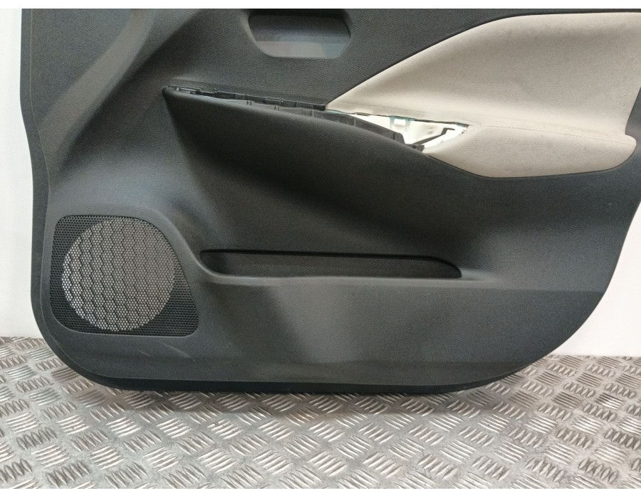 Recambio de guarnecido puerta delantera derecha para nissan micra v (k14) 1.0 12v cat referencia OEM IAM 809225FA0A  