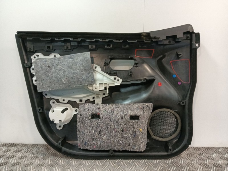 Recambio de guarnecido puerta delantera derecha para nissan micra v (k14) 1.0 12v cat referencia OEM IAM 809225FA0A  