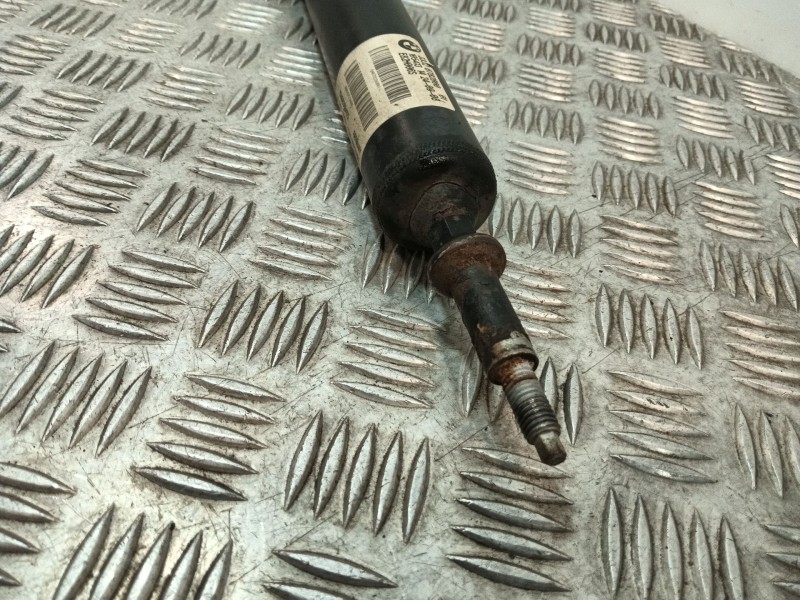 Recambio de amortiguador trasero para bmw 1 (e81) 118 d referencia OEM IAM 33526782860  