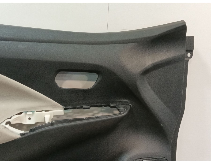 Recambio de guarnecido puerta delantera izquierda para nissan micra v (k14) 1.0 12v cat referencia OEM IAM 809235FA0A  