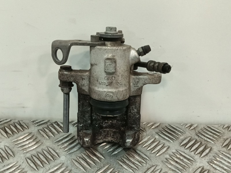 Recambio de pinza freno trasera izquierda para skoda fabia iii (nj3) 1.0 tsi referencia OEM IAM   