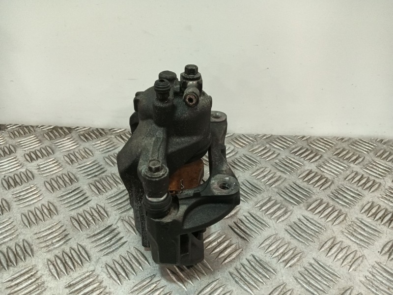 Recambio de pinza freno delantera derecha para opel astra j lim. 1.6 16v cat referencia OEM IAM   