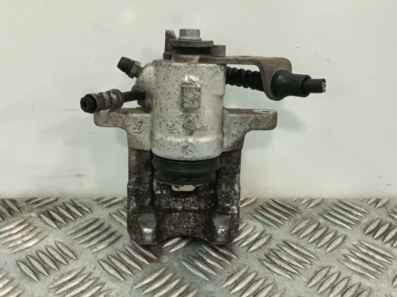 Recambio de pinza freno trasera derecha para skoda fabia iii (nj3) 1.0 tsi referencia OEM IAM   