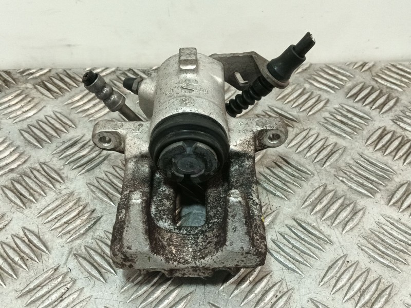 Recambio de pinza freno trasera derecha para skoda fabia iii (nj3) 1.0 tsi referencia OEM IAM   