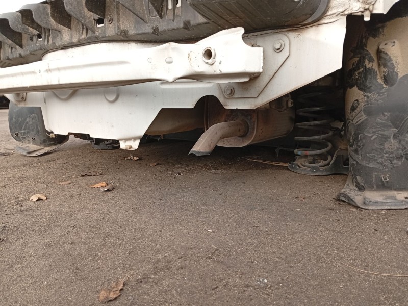 Recambio de tubo escape trasero para peugeot 208 i (ca_, cc_) 1.2 vti 82 referencia OEM IAM 9818336980  