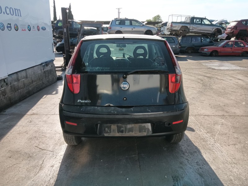 fiat punto (188_) del año 2006
