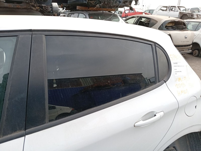 Recambio de luna trasera izquierda para peugeot 208 i (ca_, cc_) 1.2 vti 82 referencia OEM IAM 9676399780  