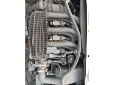 Recambio de inyector para peugeot 208 i (ca_, cc_) 1.2 vti 82 referencia OEM IAM 9676017480  