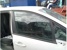 Recambio de luna delantera derecha para peugeot 208 i (ca_, cc_) 1.2 vti 82 referencia OEM IAM 9673360680  