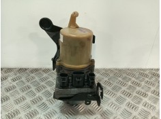 Recambio de bomba direccion para mazda 5 berl. (cr) referencia OEM IAM YJF299  