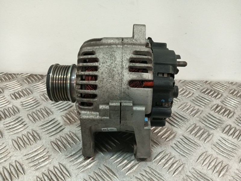 Recambio de alternador para renault grand scénic ii (jm0/1_) 1.5 dci (jm1e) referencia OEM IAM H542664R  