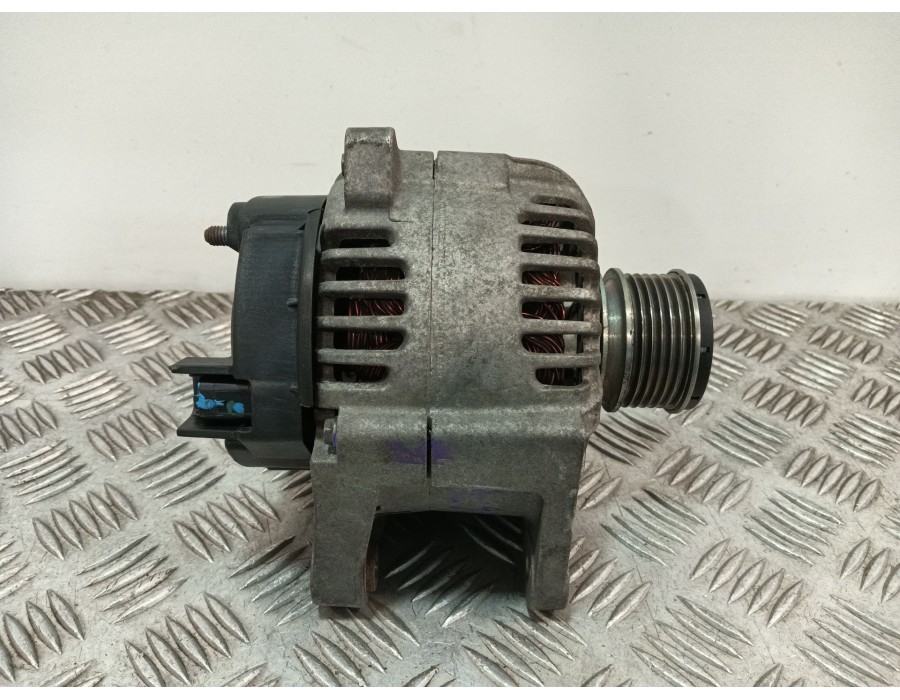 Recambio de alternador para renault grand scénic ii (jm0/1_) 1.5 dci (jm1e) referencia OEM IAM H542664R  