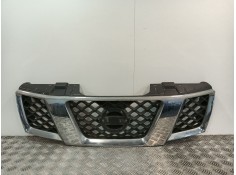 Recambio de rejilla delantera para nissan pathfinder iii (r51) 2.5 dci referencia OEM IAM 22016467  
