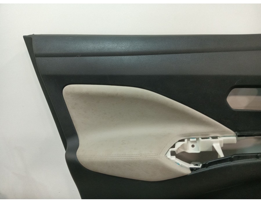 Recambio de guarnecido puerta delantera izquierda para nissan micra v (k14) 1.0 12v cat referencia OEM IAM 809235FA0A  