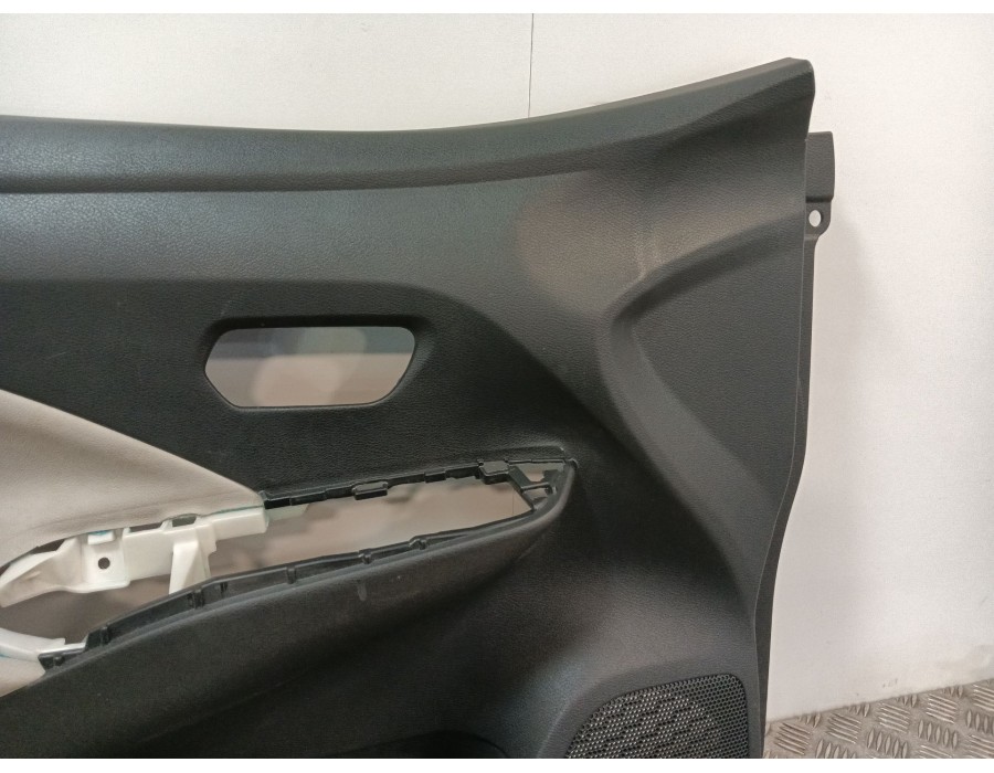 Recambio de guarnecido puerta delantera izquierda para nissan micra v (k14) 1.0 12v cat referencia OEM IAM 809235FA0A  
