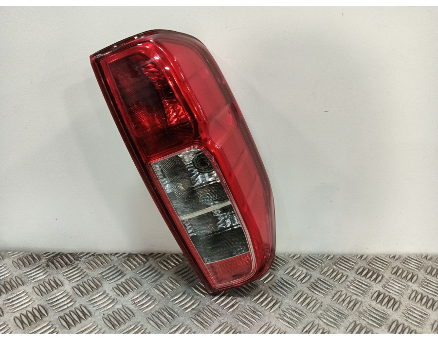 Recambio de piloto trasero izquierdo para nissan pathfinder iii (r51) 2.5 dci 4wd referencia OEM IAM 22016467  