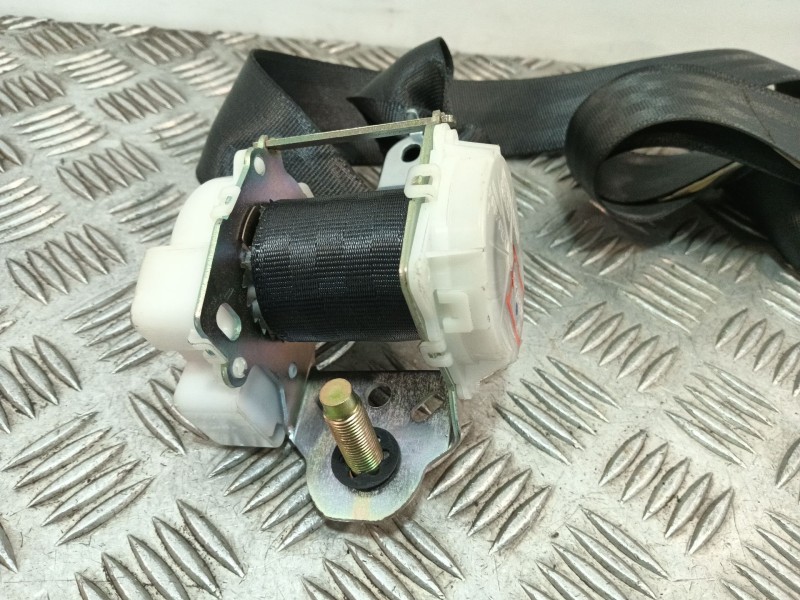 Recambio de cinturon seguridad trasero izquierdo para nissan np300 pickup (d22) 2.5 dci referencia OEM IAM H073811  