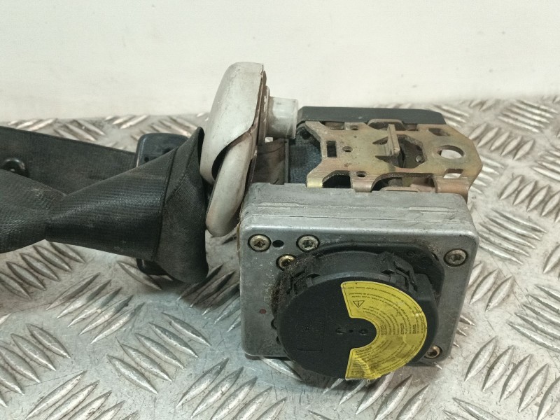 Recambio de cinturon seguridad delantero derecho para volkswagen golf iv (1j1) 1.9 tdi referencia OEM IAM 1J4857706J 1H0857737DE