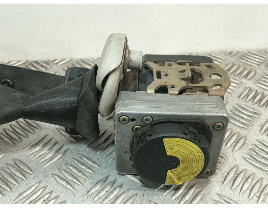Recambio de cinturon seguridad delantero derecho para volkswagen golf iv (1j1) 1.9 tdi referencia OEM IAM 1J4857706J 1H0857737DE