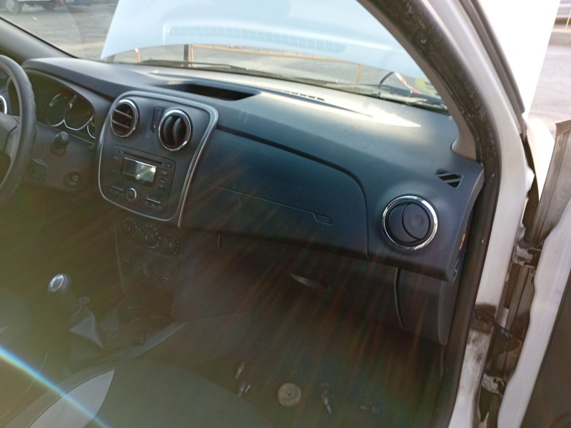 Recambio de airbag delantero derecho para dacia sandero ii (b8_) 1.5 dci referencia OEM IAM 985T00724R  