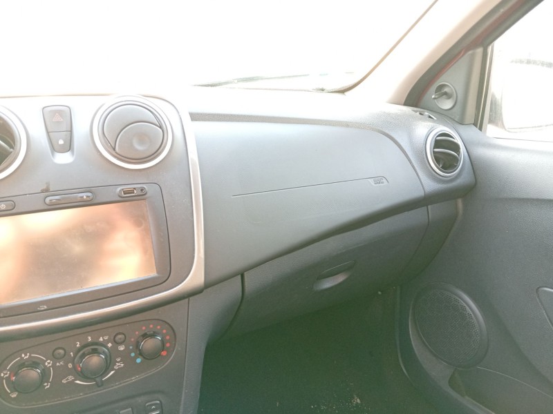 Recambio de airbag delantero derecho para dacia sandero ii (b8_) tce 90 (b8m1, b8ma) referencia OEM IAM 985T00724R  