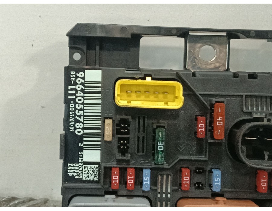 Recambio de caja reles / fusibles para peugeot 207/207+ (wa_, wc_) 1.6 16v vti referencia OEM IAM 9664055780  