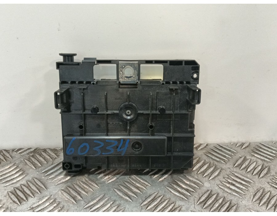 Recambio de caja reles / fusibles para peugeot 207/207+ (wa_, wc_) 1.6 16v vti referencia OEM IAM 9664055780  