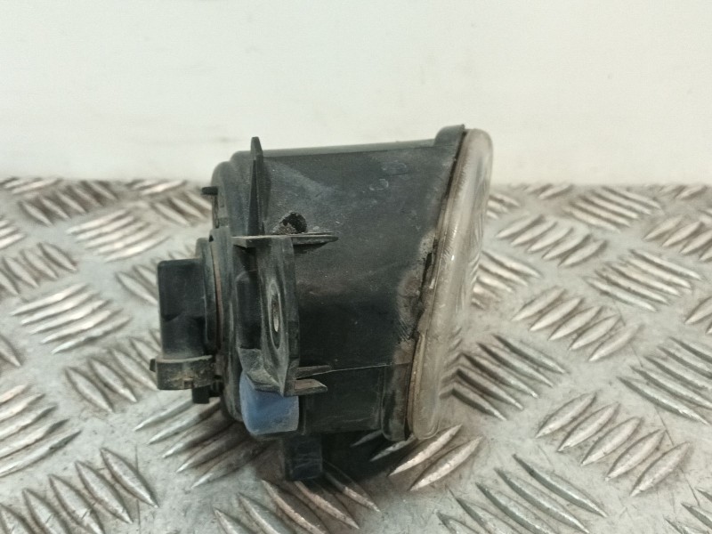 Recambio de faro antiniebla derecho para renault wind (e4m_) 1.2 tce 100 (e4mf) referencia OEM IAM 8200002470  