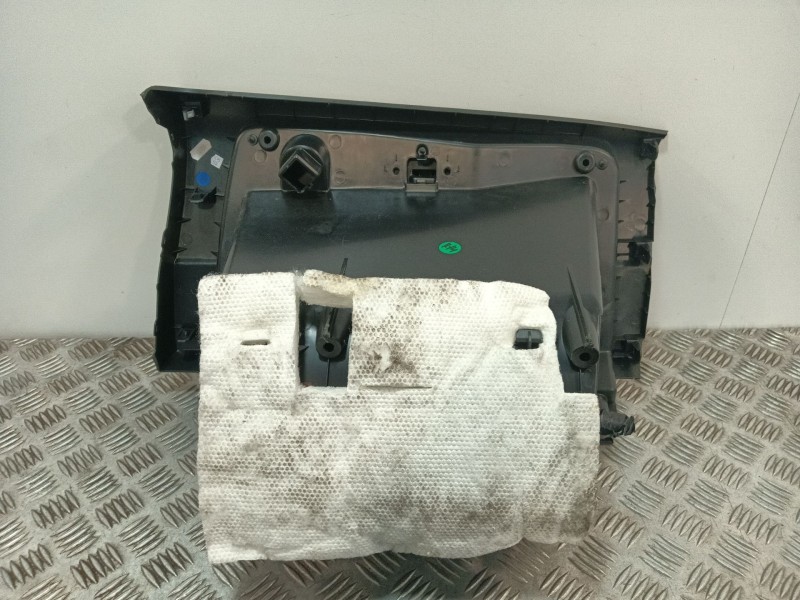 Recambio de guantera para nissan micra v (k14) 1.0 referencia OEM IAM 685105FA0A  