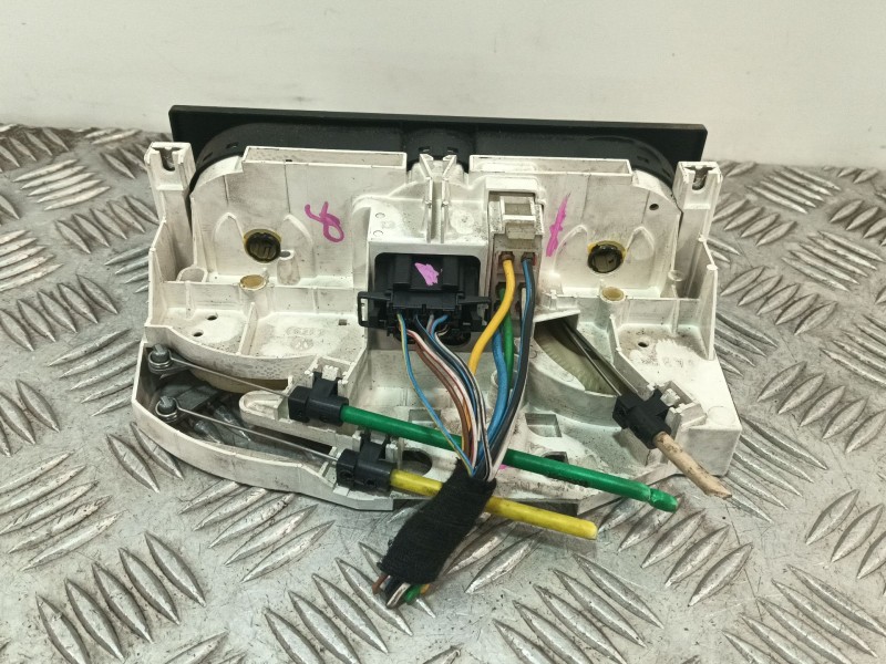 Recambio de mando calefaccion / aire acondicionado para volkswagen golf iv (1j1) 1.9 tdi referencia OEM IAM   
