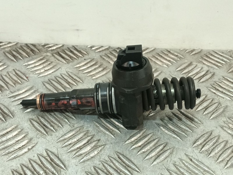 Recambio de inyector para audi a3 sportback (8pa) 2.0 tdi referencia OEM IAM 038130073AG 0414720215 