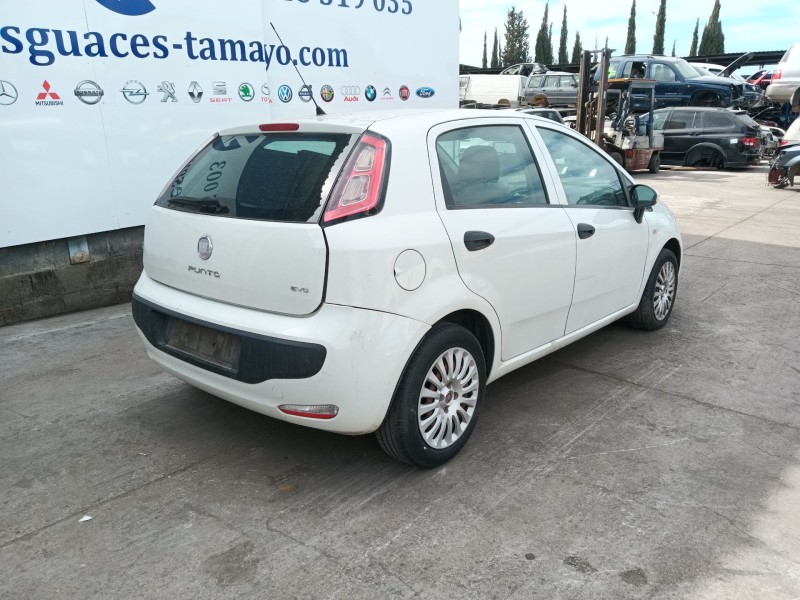 fiat grande punto (199_) del año 2011