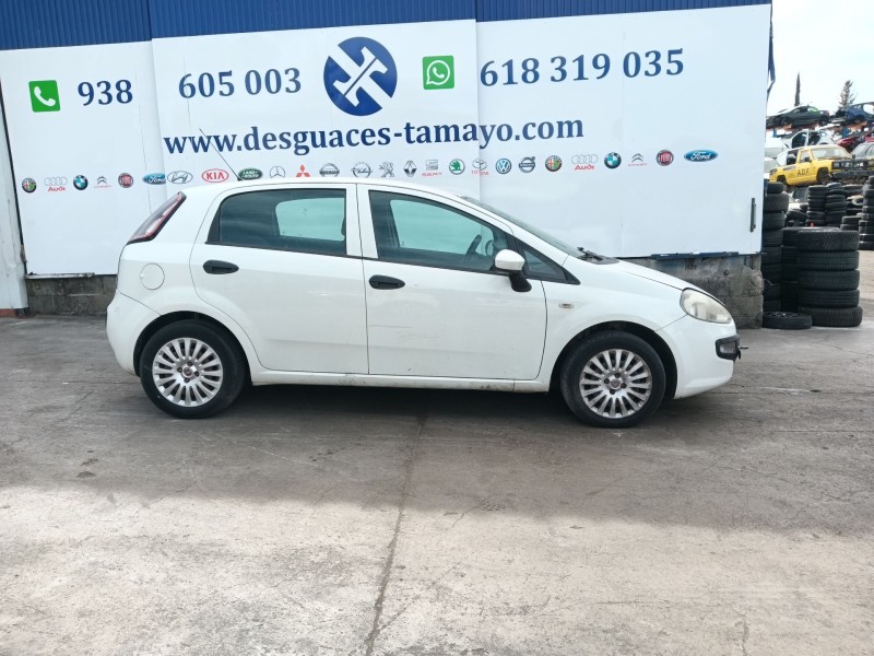 fiat grande punto (199_) del año 2011