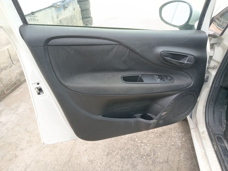 fiat grande punto (199_) del año 2011