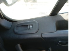 Recambio de mando elevalunas delantero derecho para renault master iii furgoneta (fv) 2.3 dci 125 fwd (fv0c, fv0d, fv0g, fv0h, f