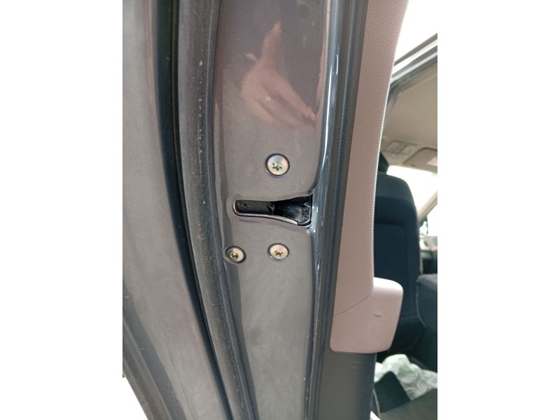 Recambio de cerradura puerta trasera izquierda para hyundai i20 referencia OEM IAM 81410C8020  