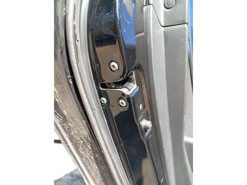 Recambio de cerradura puerta trasera izquierda para hyundai i40 referencia OEM IAM 814103Z000  