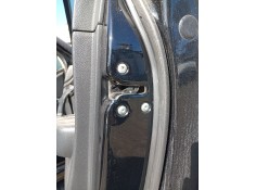 Recambio de cerradura puerta delantera derecha para hyundai i40 referencia OEM IAM 813203Z000  