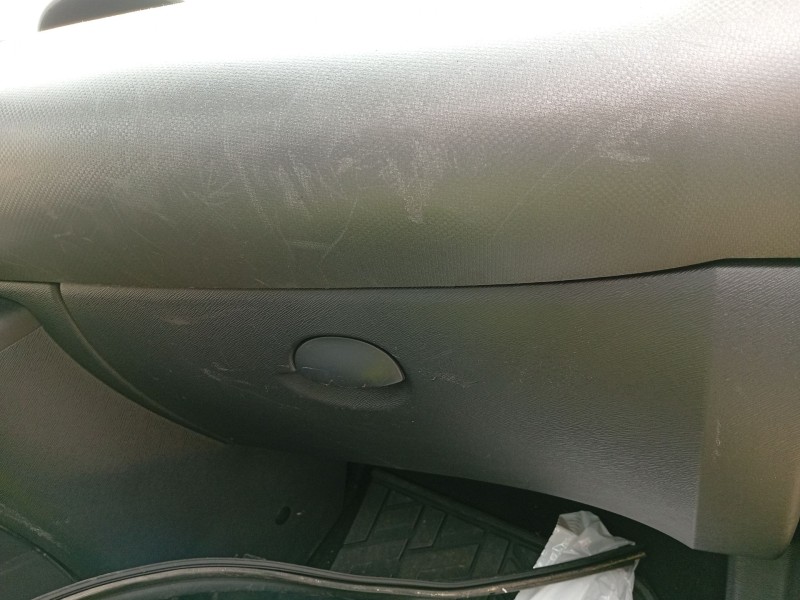 Recambio de guantera para renault wind (e4m_) 1.2 tce 100 (e4mf) referencia OEM IAM 7701209421  