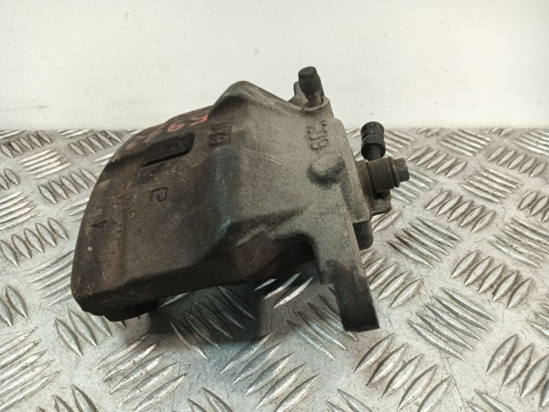 Recambio de pinza freno delantera derecha para nissan qashqai i (j10, nj10) 1.5 dci referencia OEM IAM   
