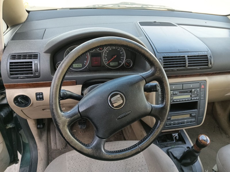 seat alhambra (7v8, 7v9) del año 2001