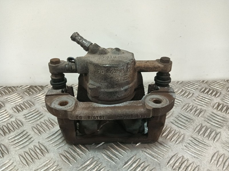 Recambio de pinza freno delantera derecha para bmw 1 (e87) 118 d referencia OEM IAM 1042BD4  