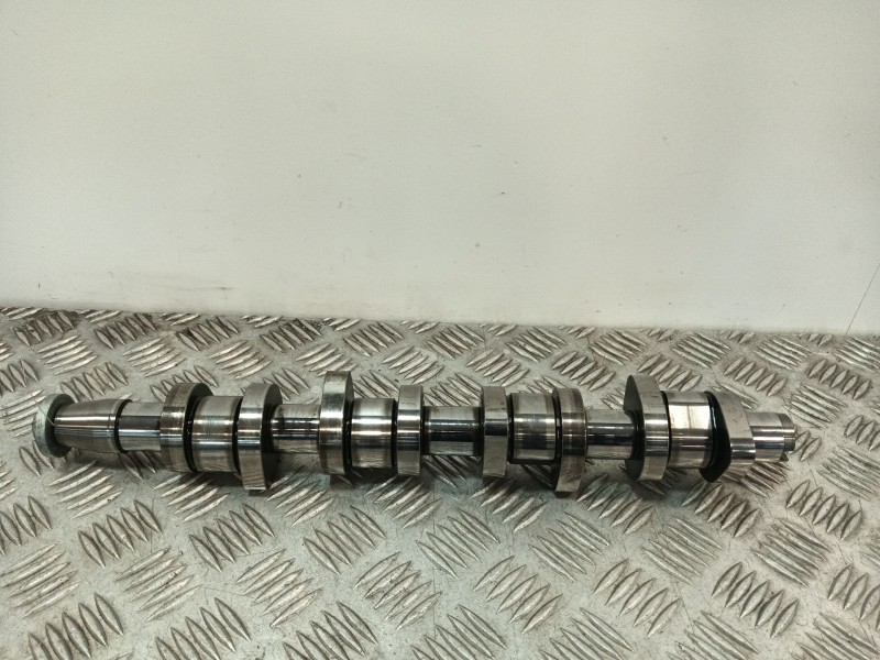 Recambio de arbol de levas para audi a3 sportback (8pa) 2.0 tdi referencia OEM IAM   