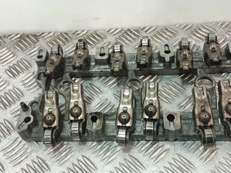Recambio de balancines para citroën jumper ii autobús 2.2 hdi 150 referencia OEM IAM BK2Q6K551  