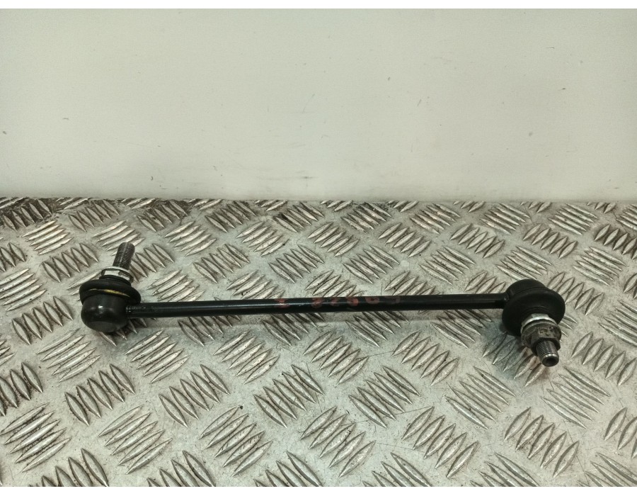 Recambio de bieleta estabilizadora delantera izquierda para nissan qashqai i (j10, nj10) 1.5 dci referencia OEM IAM   