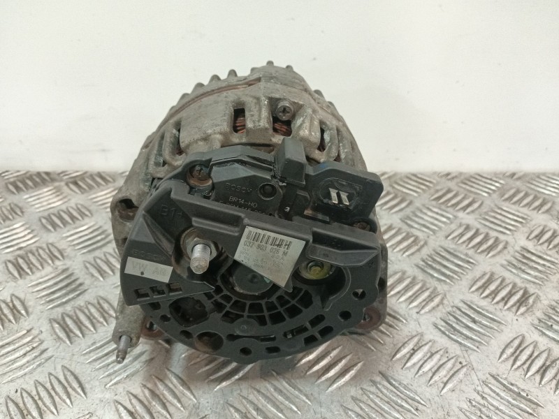 Recambio de alternador para seat ibiza iii (6l1) 1.4 16v referencia OEM IAM 037903025M 0124325013 