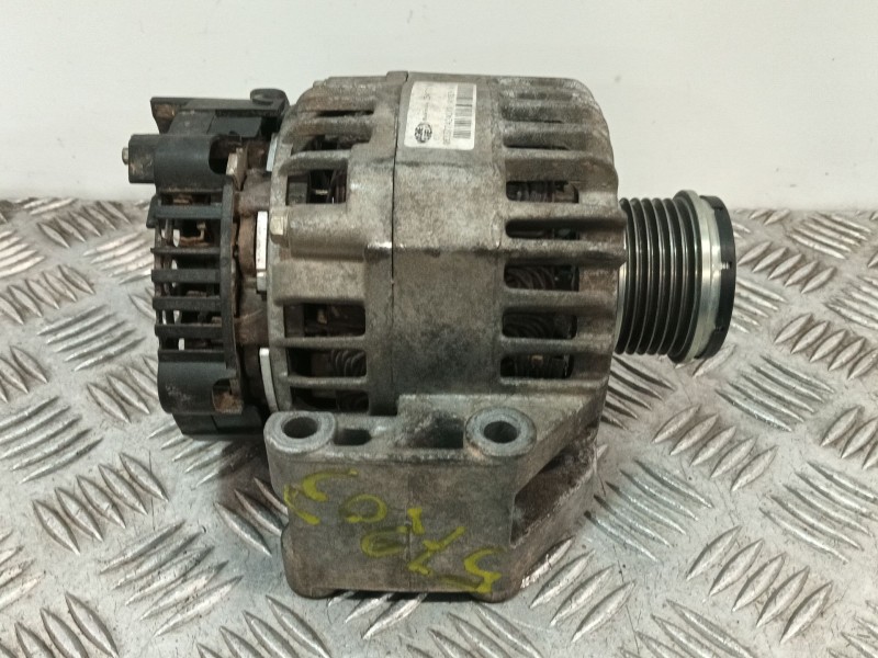 Recambio de alternador para opel corsa d referencia OEM IAM 063377424010  
